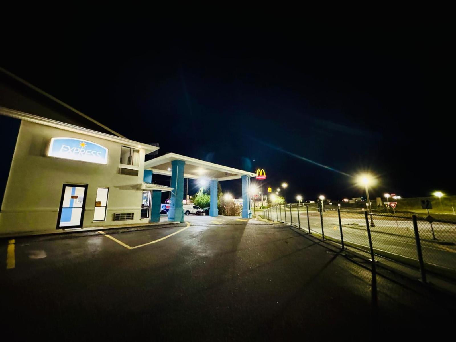 Express Inn Junction City Extérieur photo